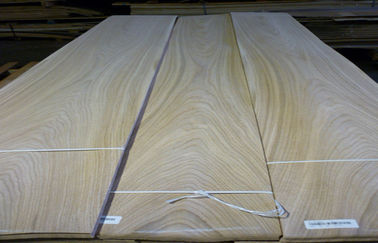 Panneautage en bois de placage de chêne blanc, placage décoratif naturel de coupe de couronne