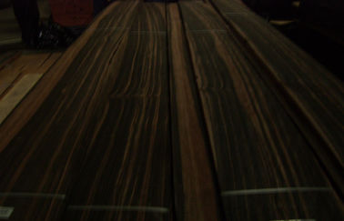 Placage naturel de coupe de quart de bois d'ébène pour les meubles et le contreplaqué