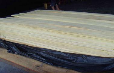 Placage en bois de tranche de coupe en caoutchouc jaune de couronne pour des meubles