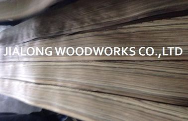 Stratifié en bois découpé en tranches de teck de coupe de coupe africaine naturelle de quart pour des meubles