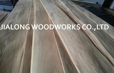 Ash Wood Plain Sliced Veneer a reconstitué la longueur du placage 2.5m en bois