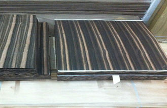 Placage en bois de plancher de coupe de Guarter