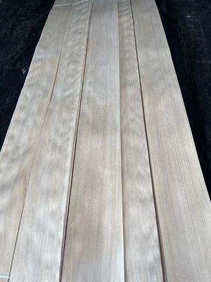 Coupe naturelle en tranches Russie Elm Quarter Cut Veneer Sheet pour les meubles