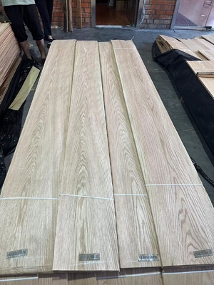 Feuilles de placage en chêne finition naturelle Haute durabilité Non finies et durables