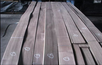 Le quart en bois naturel de placage de noix a coupé la catégorie du grain D.C.A. pour des meubles d'hôtel